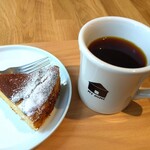 My Home Coffee, Bakes, Beer - ■ブレンドコーヒー
      ■ほうじ茶チーズケーキ