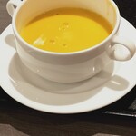 Kafe Ando Dainingu Shefuzu Paretto - かぼちゃスープ