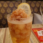 157530198 - 桃のレモンティーソーダ