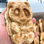 パンダや - 目がキョンシーぽい