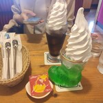 Komeda Kohi Ten - 