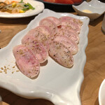 焼肉ホルモン 新井屋 - コリコリサンド