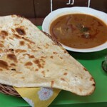 南インド家庭料理 インダスレイ - ナンとニハリ