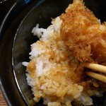 あかし - 白飯のタレ浸り具合！