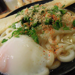 うどん 丸香 - 白胡麻＆七味ふりかける