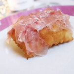 ペレグリーノ - パルマ産　"プロシュート・ディ・パルマ"とトルタフリット