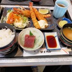 ダイハン - エビフライ定食