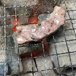 河の家 - ハツに雪塩。タンパクであっさり！うまいなー。