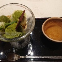 しゃぶしゃぶ 山笑ふ 表参道店 - 