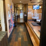 Bonten Shokudou - 店内（入店右手