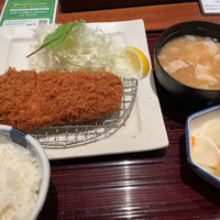 とんかつ まい泉 青山本店 - まい泉青山本店(『甘い誘惑』特ロースかつ膳)