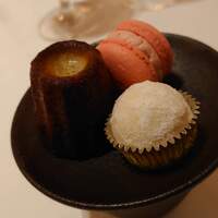 レストランひらまつ 博多 - 