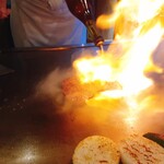 南海グリル - イチボをフランベ