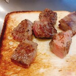 南海グリル - ステーキは食パンへ