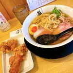 彩色ラーメン きんせい総本家 夢風 - 