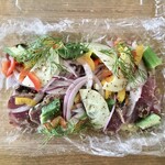 ラ･マンチーナ - 鰹のカルパッチョ1,250円