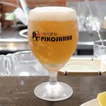 トリワイン ＰＩＫＯＳＨＨＨＵ - ビアリー(炭酸飲料水)