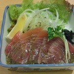 活 - 母のランチに単品のマグロのカルパッチョ