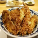 天ぷら新宿つな八 - ランチの天丼