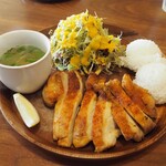 HERB+CAFE ALOHA KITCHEN - 