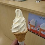 ふれあい市場 旬の館 - ミルクソフト \300