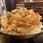 美濃屋 文右衛門 - 迫力のかき揚げ丼