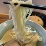 佐野ラ－メン たかの - 青竹手打ちのピロピロ麺♫