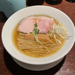 ラーメン ニュー松戸 - 白醤油ラーメン(大盛り)