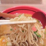 えびそば一幻 新千歳空港店 - 麺アップ（太麺を選択）