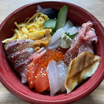 Washokuya Nakani-Shi - 海鮮丼