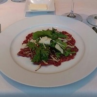 ブーケ・ド・フランス - 馬肉のカルパッチョ