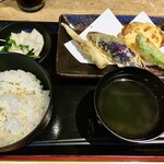 天ぷらとワイン 小島 - 特選天定食¥990