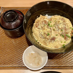 ガスト - ヒレカツ丼ご飯少なめ　747円