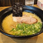 久留米ラーメン 初代 よかろうもん - ラーメン(2021.09)