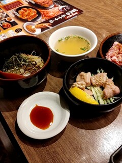 Yakiniku Ya Sakai Jouetsu Takadaten - 