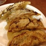 日替定食(880円)の餃子