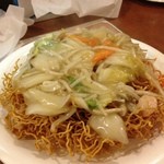 日替定食(880円)のかた焼きそば