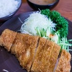 とん美 - ロースカツ定食