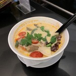 RENNthai - トムカーガイ