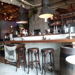 こちらのカウンターで先注文