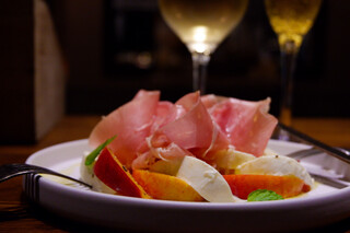 Karuizawa Veranda - Shinshu Fruit and Mozzarella Cheese Prosciutto Salad (Available All Day)