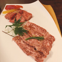 黒毛和牛焼肉 虎斑 北新地店 - 