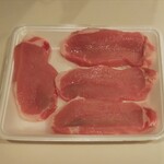 ディオ - 米穀産豚(小)ロースカツ 325g (税抜)267円 ※調理前 (2021.09.04)