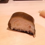 すし 豊倉 - さわらの昆布締め