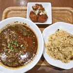 青菜 - 料理写真:担々麺（黒胡麻担々麺）と半チャーハンセット