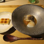 日本料理 みや  - 太刀魚、淡路玉葱とパン