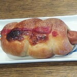 カフェ ミッシェル ラボ - ソーセージが入ったパン (税込)200円 (2021.09.05)