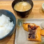 Hitoyadochou Shokudou - 朝定食