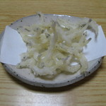 ゆたか - ('12/11)お通しの白魚揚げ　揚げたてアツアツサクサク