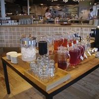 24/7 restaurant - 